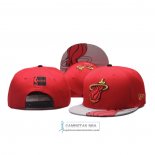 Gorra Miami Heat Adjustable Snapback Rojo