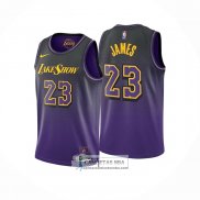 Camiseta Los Angeles Lakers LeBron James NO 23 Ciudad 2024-25 Violeta