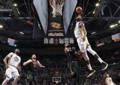 Warriors gana Cavaliers-Camisetas Golden State Warriors replicas