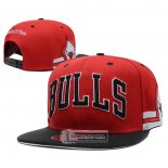 Gorra Chicago Bulls Mitchell & Ness Negro Rojo2