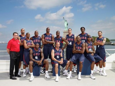 En realidad formar un súper equipo del equipo de baloncesto de l